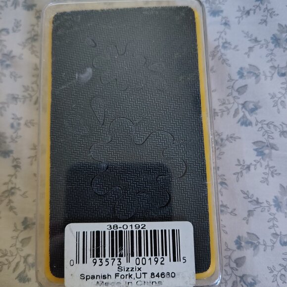 Sizzix 38-0192 Splates Die - Picture 2 of 2